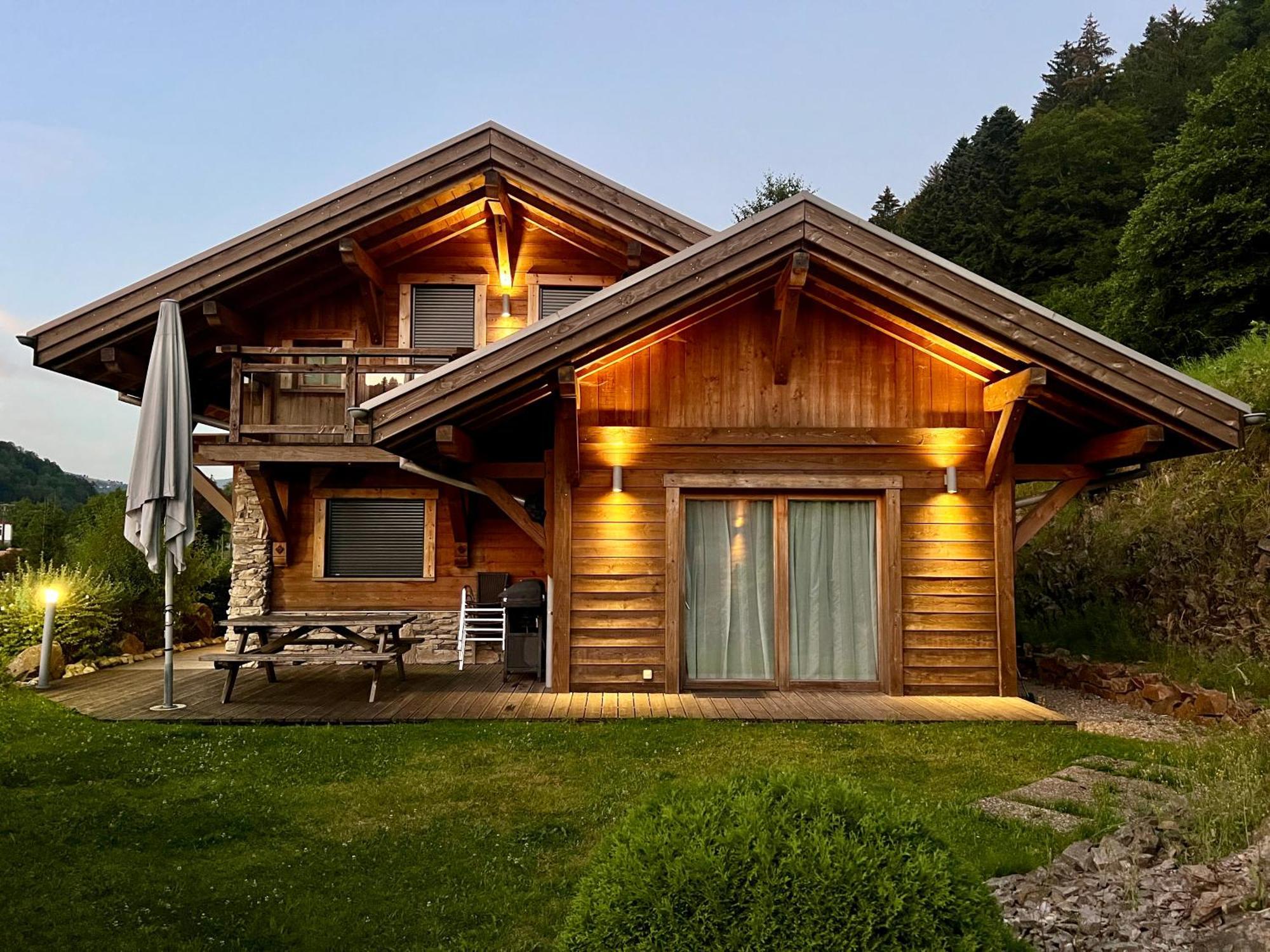 Logis Hotel, Chalets Et Restaurant Les Chatelmines La Bresse Εξωτερικό φωτογραφία